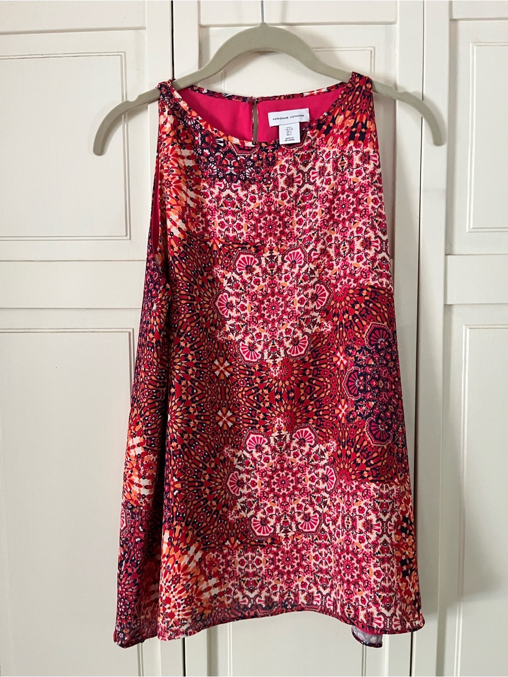 Adrienne Vittadini Pink Red Mosaic Print Tank